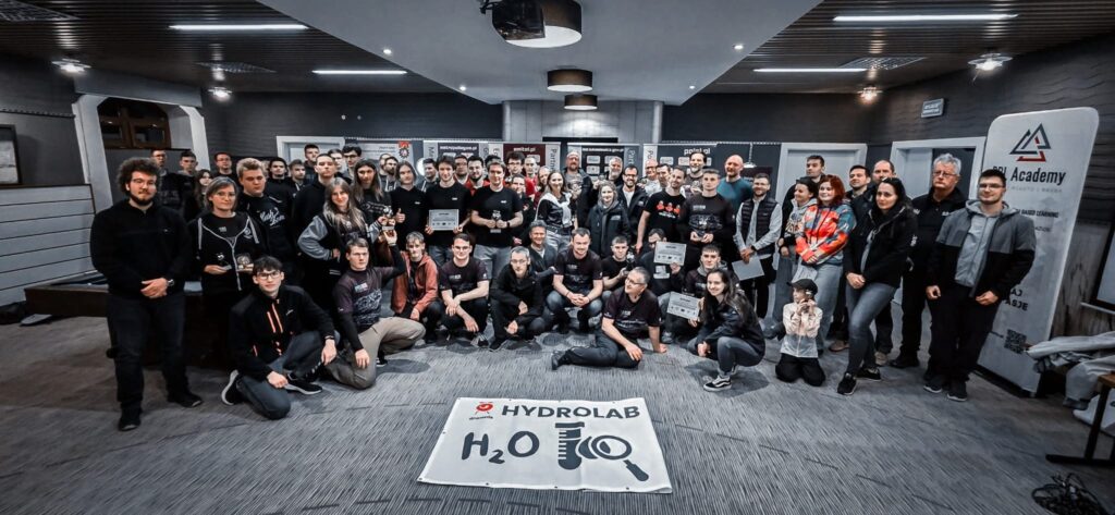PBL Academy partnerem Droniady Hydrolab: innowacje dronowe dla środowiska i bezpieczeństwa. Młodzi inżynierowie, realne zastosowania.