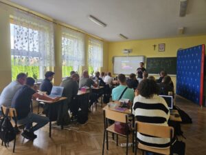 Droniada Junior Bootcamp w Gminie Strzyżów – drony, roboty, programowanie i AI
